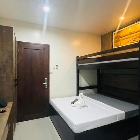 A&E Apartelle Bacolod Eksteriør billede